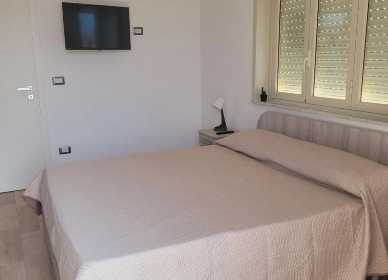 Apartment Ferienwohnung House Airport CTA Italien