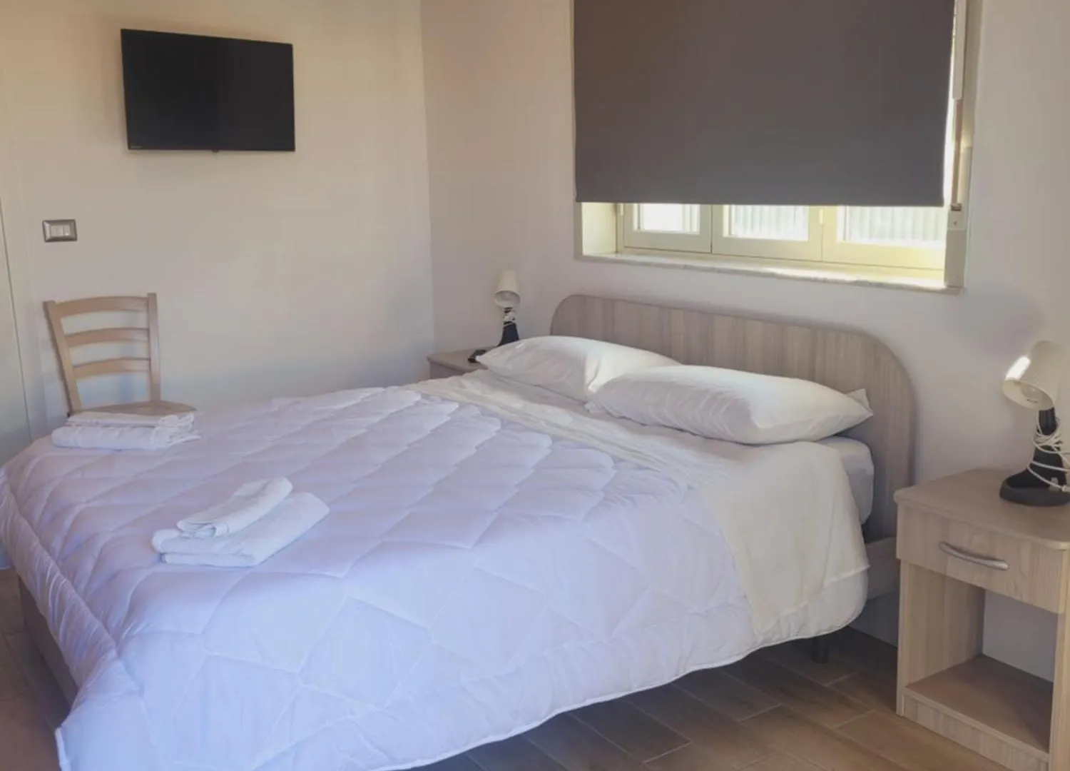 Ferienwohnung House Airport CTA Apartment